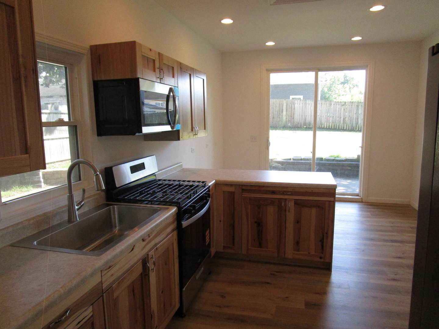 403 Garfield Road Harvard, IL 60033 - Photo 10 of 16 Gallery Image 10