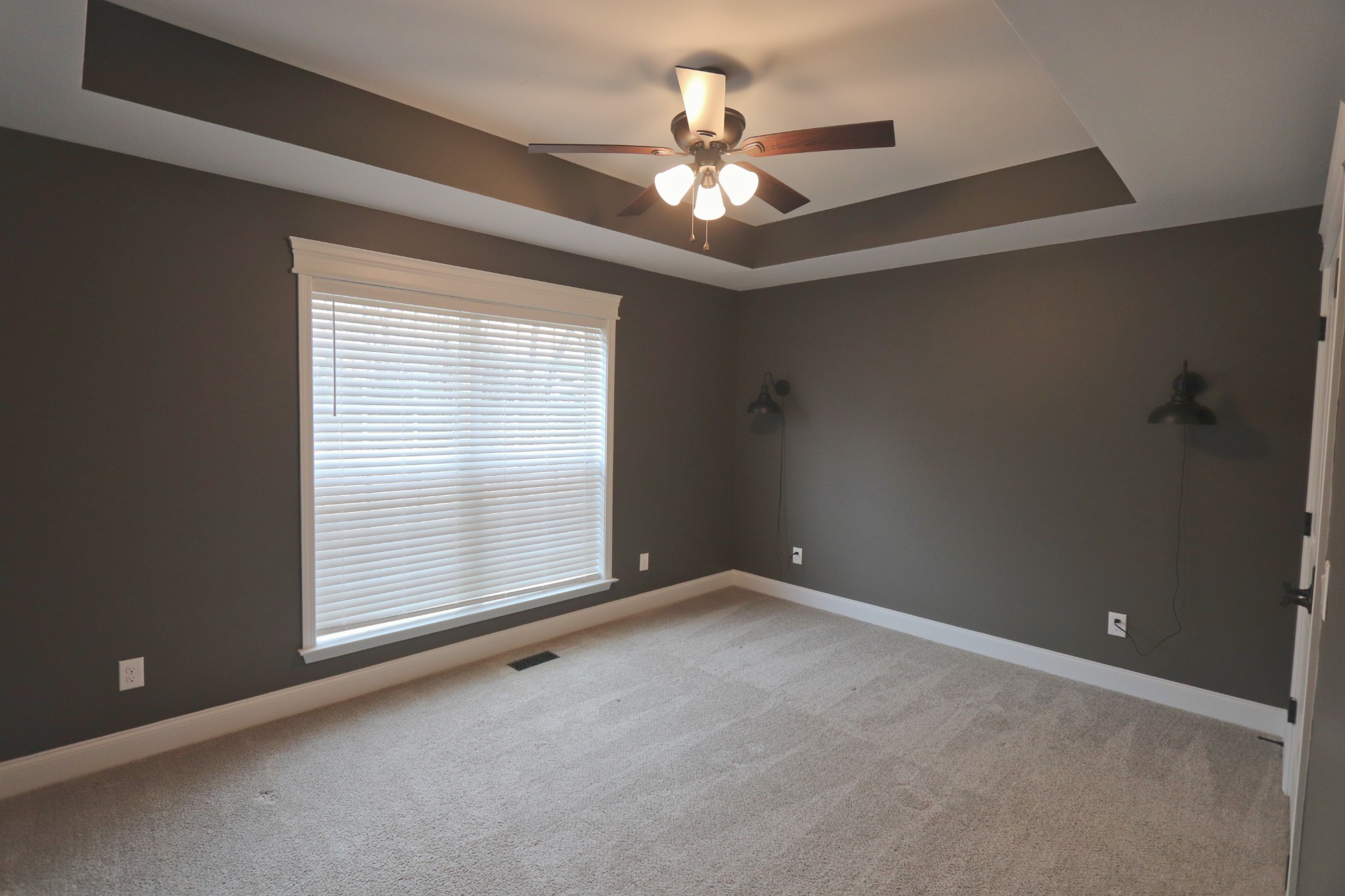 395 Harrison Road Shelbyville, TN 37160 - Photo 18 of 30 a view of an empty room with a window