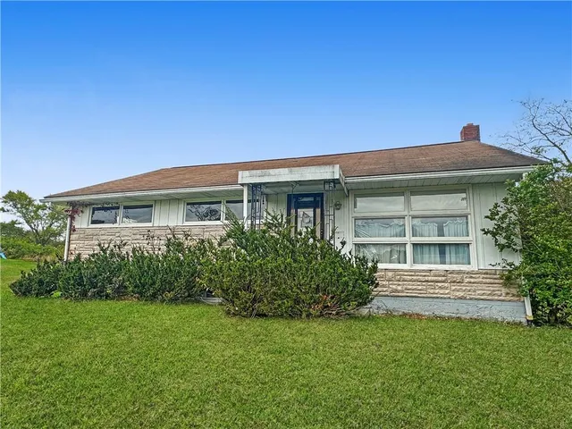 $119,900 | 346 North Eighty Eight Road, Carmichaels, PA 15320