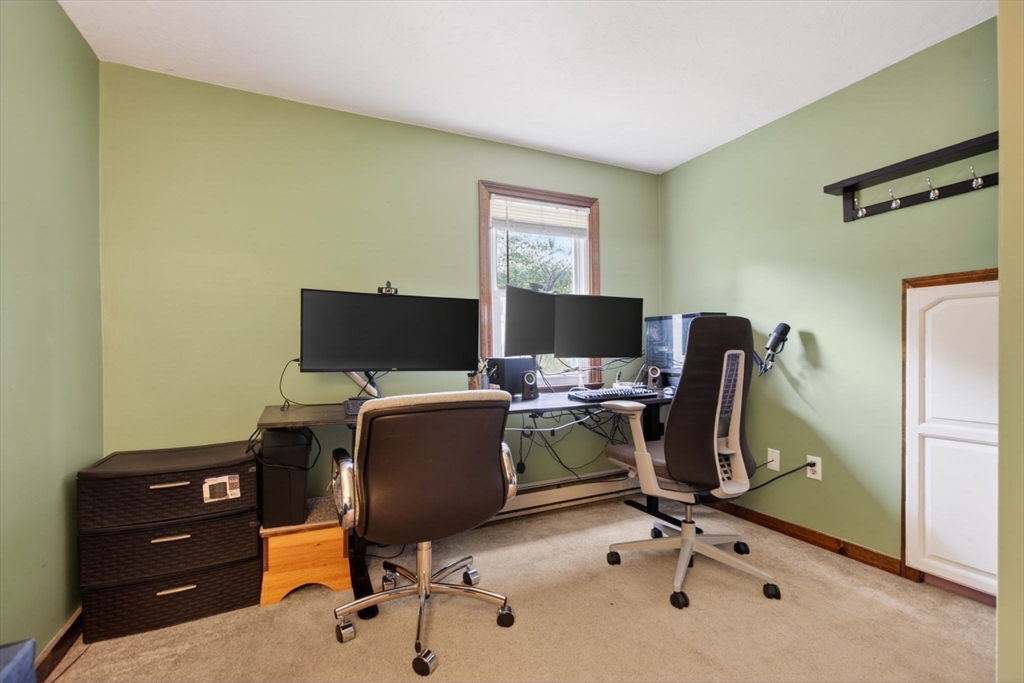 48 Westview Road Worcester, MA 01602 - Photo 27 of 37
