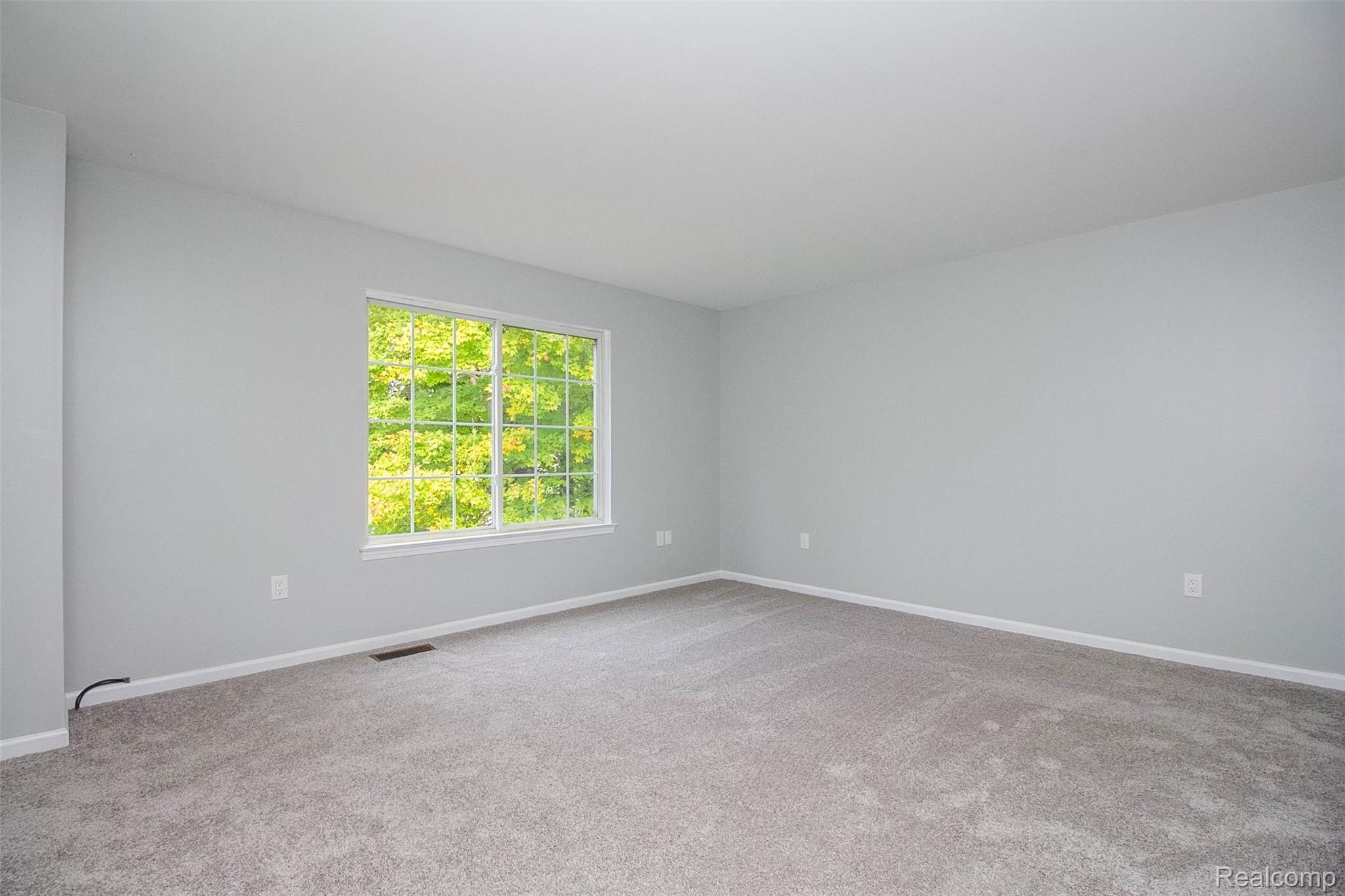 6715 Rickett Road Brighton, MI 48116 - Photo 15 of 28 18.jpg