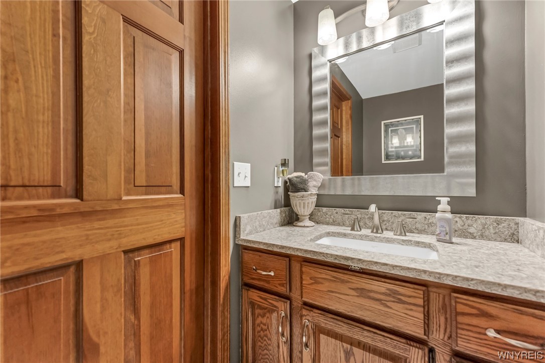 16 Hidden Trail Lancaster, NY 14086 - Photo 21 of 47