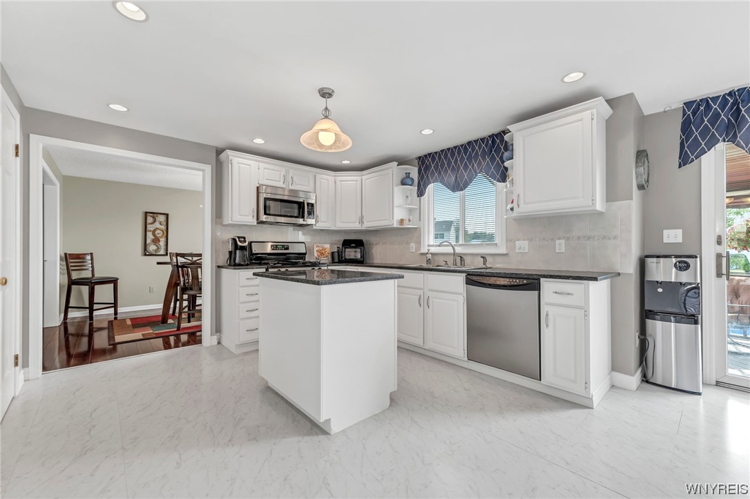 16 Hidden Trail Lancaster, NY 14086 - Photo 10 of 47