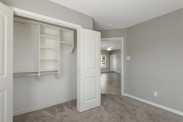 $1,500 | 100 Shorewood Drive, Huntsville, TX 77320