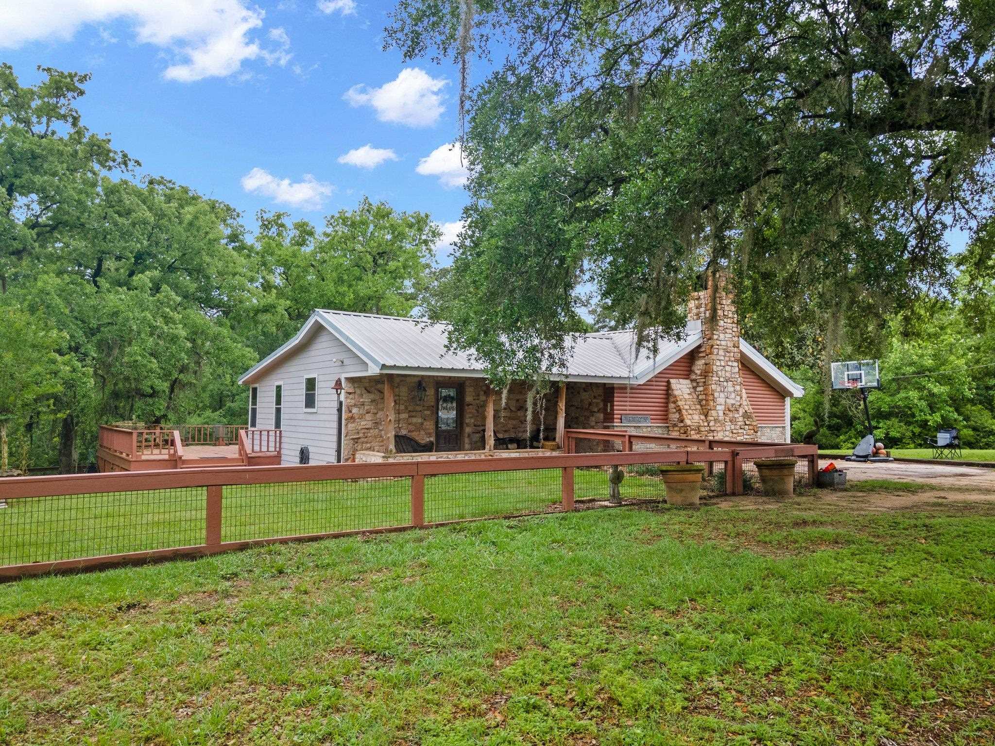 8743 Ranch Road Village Mills, TX 77663 - Photo 7 of 34