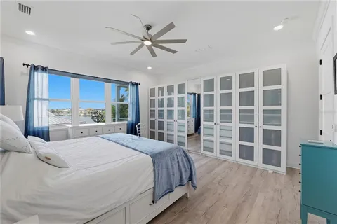 $2,350,000 | 2813 Kipps Colony Drive South, Gulfport, FL 33707