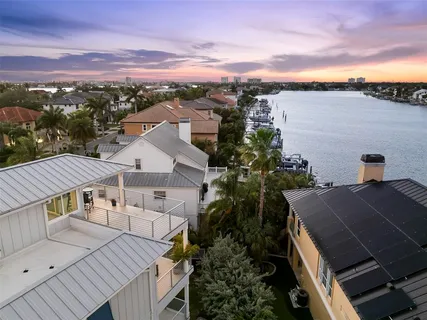 $2,350,000 | 2813 Kipps Colony Drive South, Gulfport, FL 33707