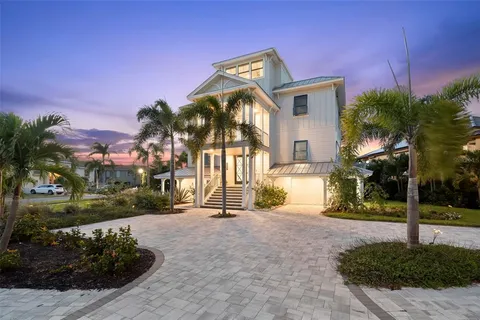 $2,350,000 | 2813 Kipps Colony Drive South, Gulfport, FL 33707