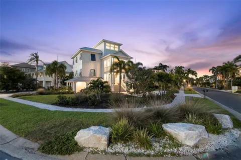 $2,350,000 | 2813 Kipps Colony Drive South, Gulfport, FL 33707