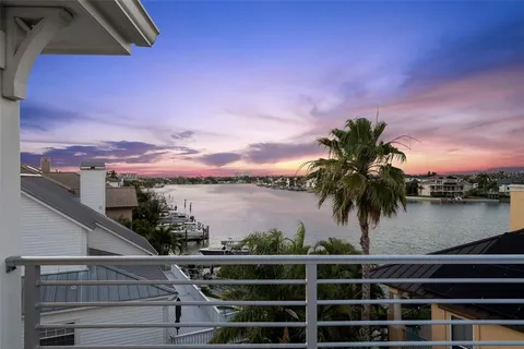 $2,350,000 | 2813 Kipps Colony Drive South, Gulfport, FL 33707