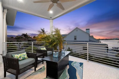 $2,350,000 | 2813 Kipps Colony Drive South, Gulfport, FL 33707