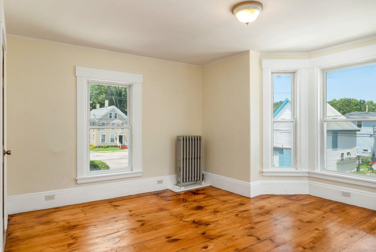 5 Silver Street Rochester, NH 03867 - Photo 20 of 40