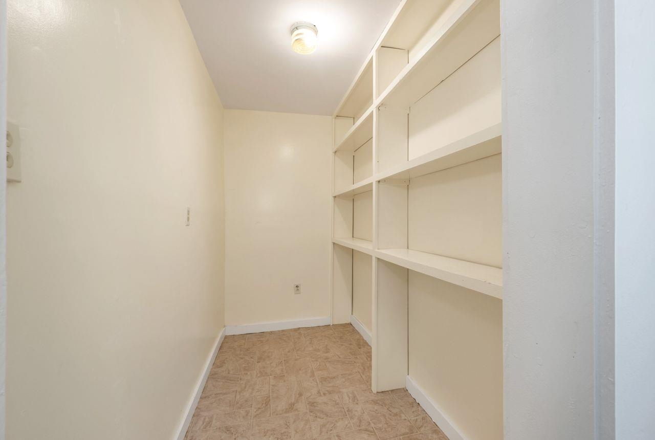 5 Silver Street Rochester, NH 03867 - Photo 7 of 40
