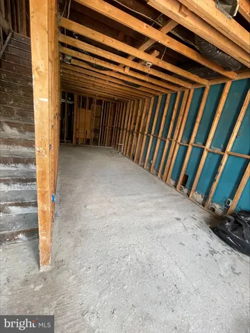 a view of backyard with cabin