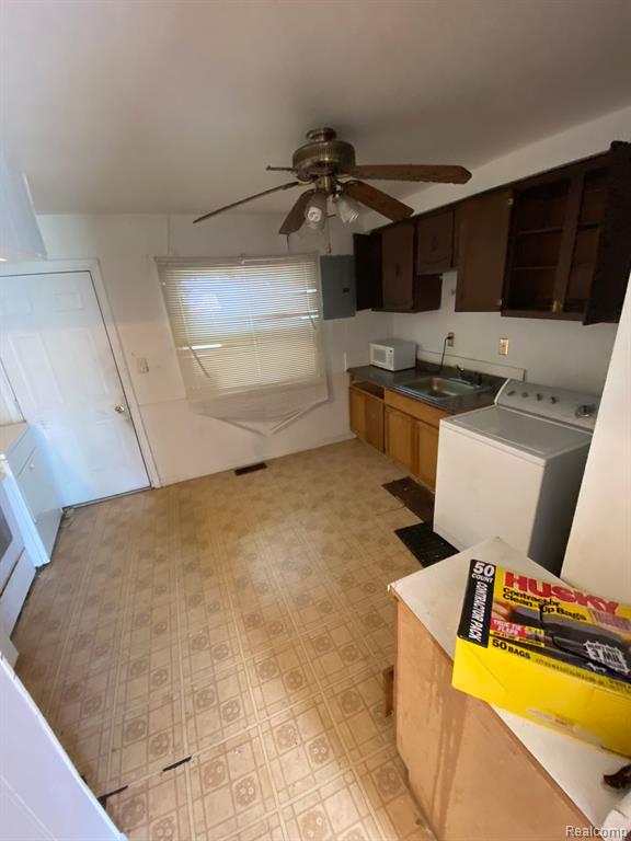 25954 Stanford Street Inkster, MI 48141 - Photo 3 of 8