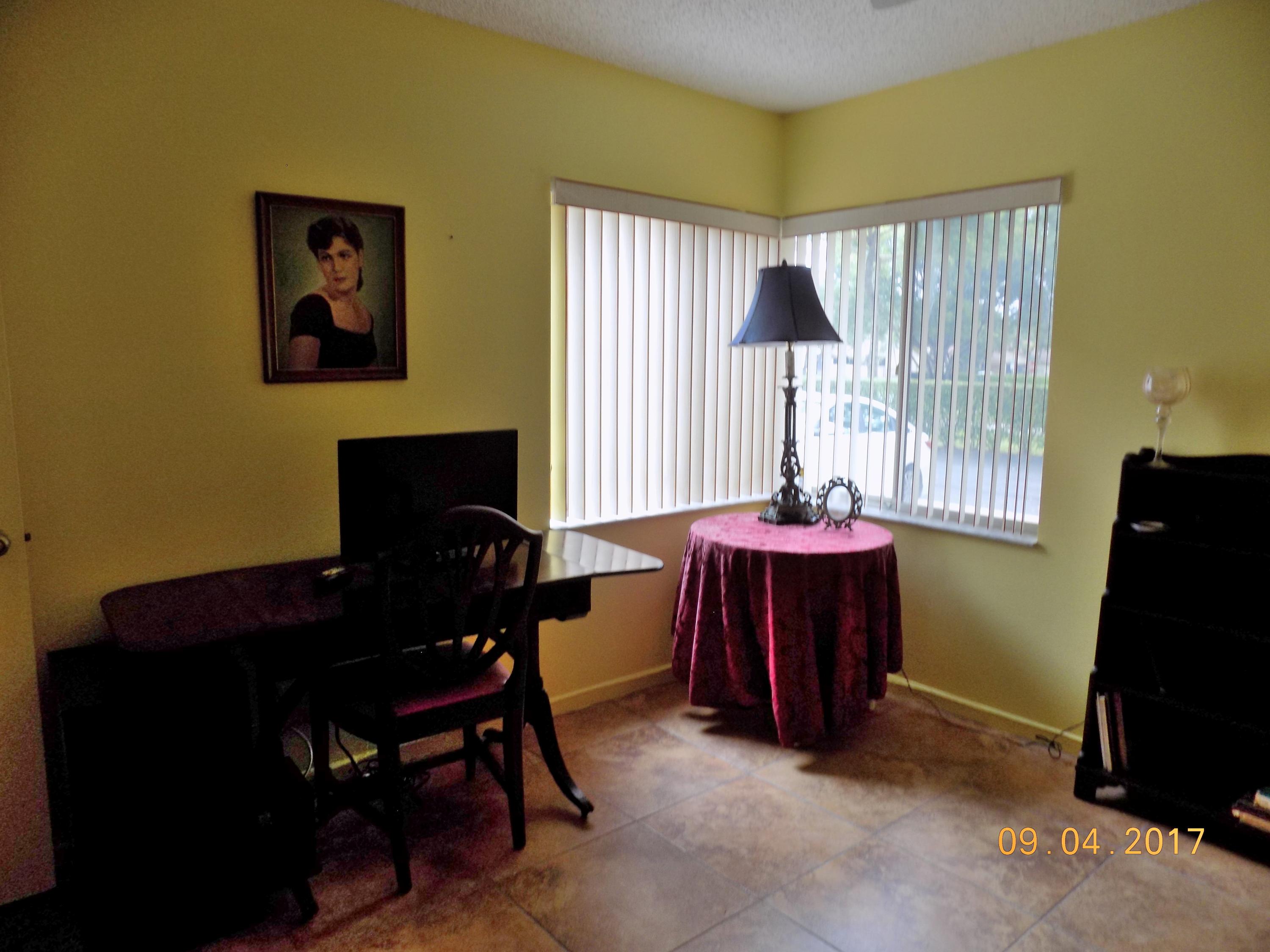 8066 Springside Court, Unit E Boca Raton, FL 33496 - Photo 23 of 38 GUEST BED 3