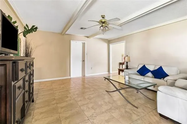 $289,000 | 3712 Clearview Parkway, Metairie, LA 70006
