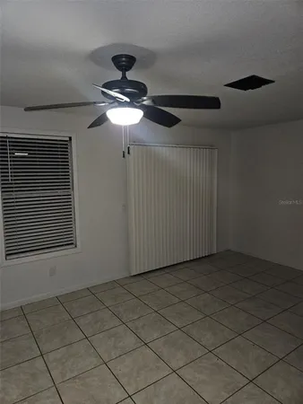 $2,500 | 291 Poinciana Avenue, Port Orange, FL 32127