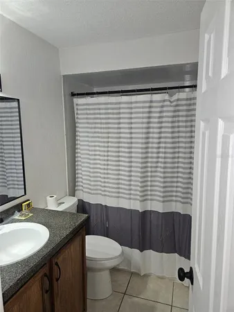 $2,500 | 291 Poinciana Avenue, Port Orange, FL 32127