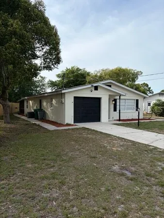 $2,500 | 291 Poinciana Avenue, Port Orange, FL 32127