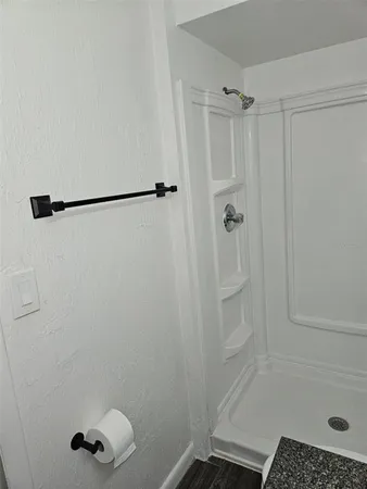 $2,500 | 291 Poinciana Avenue, Port Orange, FL 32127