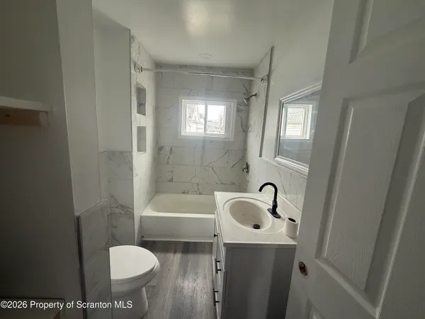 $1,575 | 216 Horton Street, Wilkes Barre, PA 18702