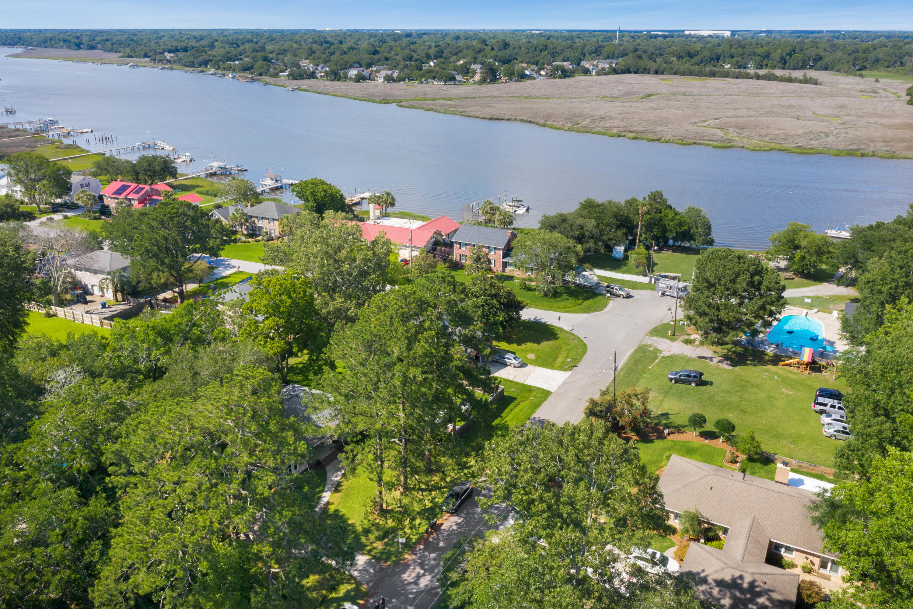 2369 Brevard Road Charleston, SC 29414 - Photo 5 of 21 2369Brevard_NickCannPhoto-22