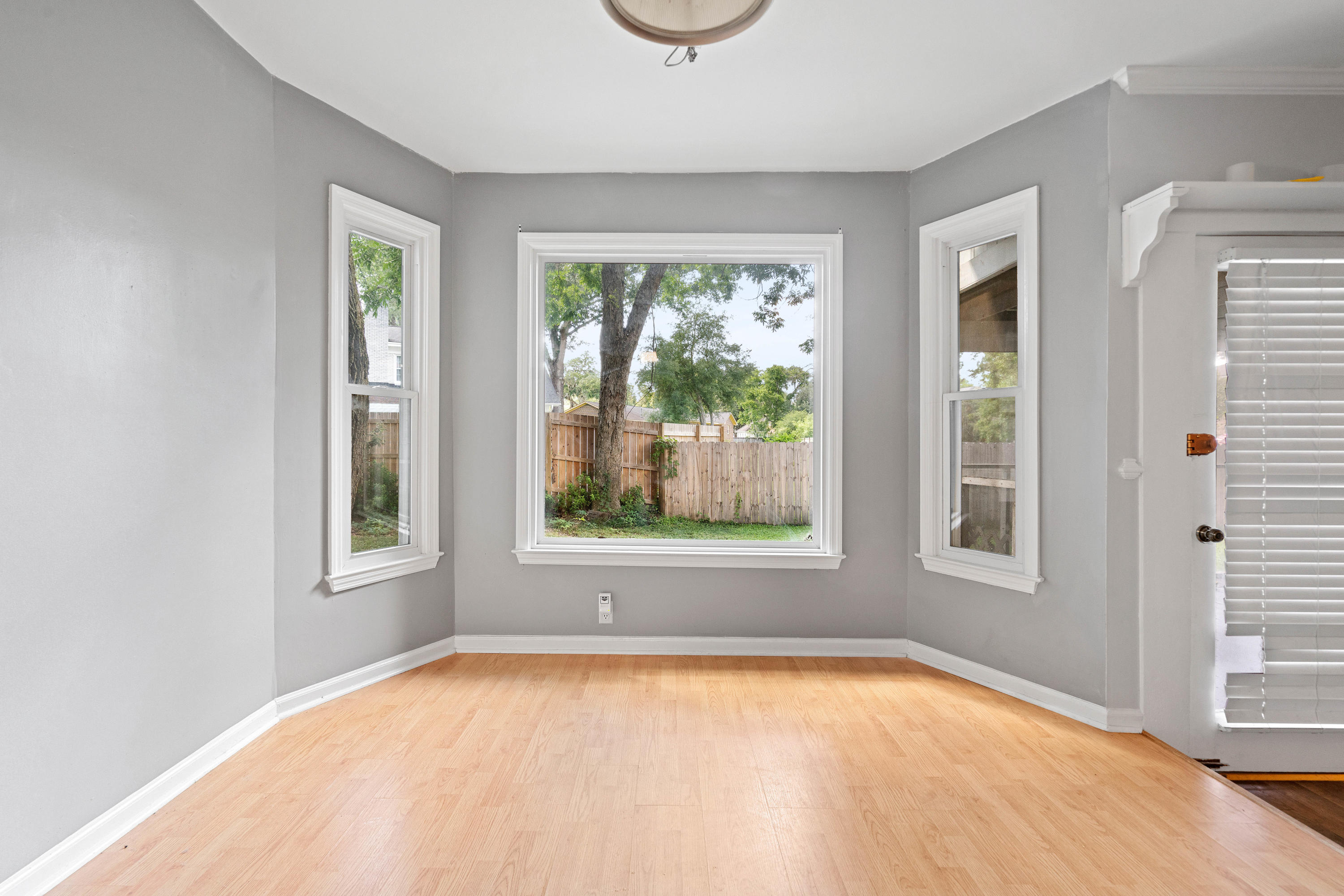 2369 Brevard Road Charleston, SC 29414 - Photo 8 of 21 2369Brevard_NickCannPhoto-2