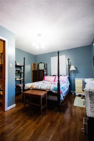 $259,500 | 11 South Carriage Drive, St. Joseph, MO 64506