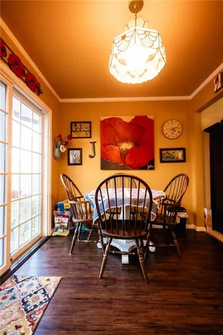 $259,500 | 11 South Carriage Drive, St. Joseph, MO 64506