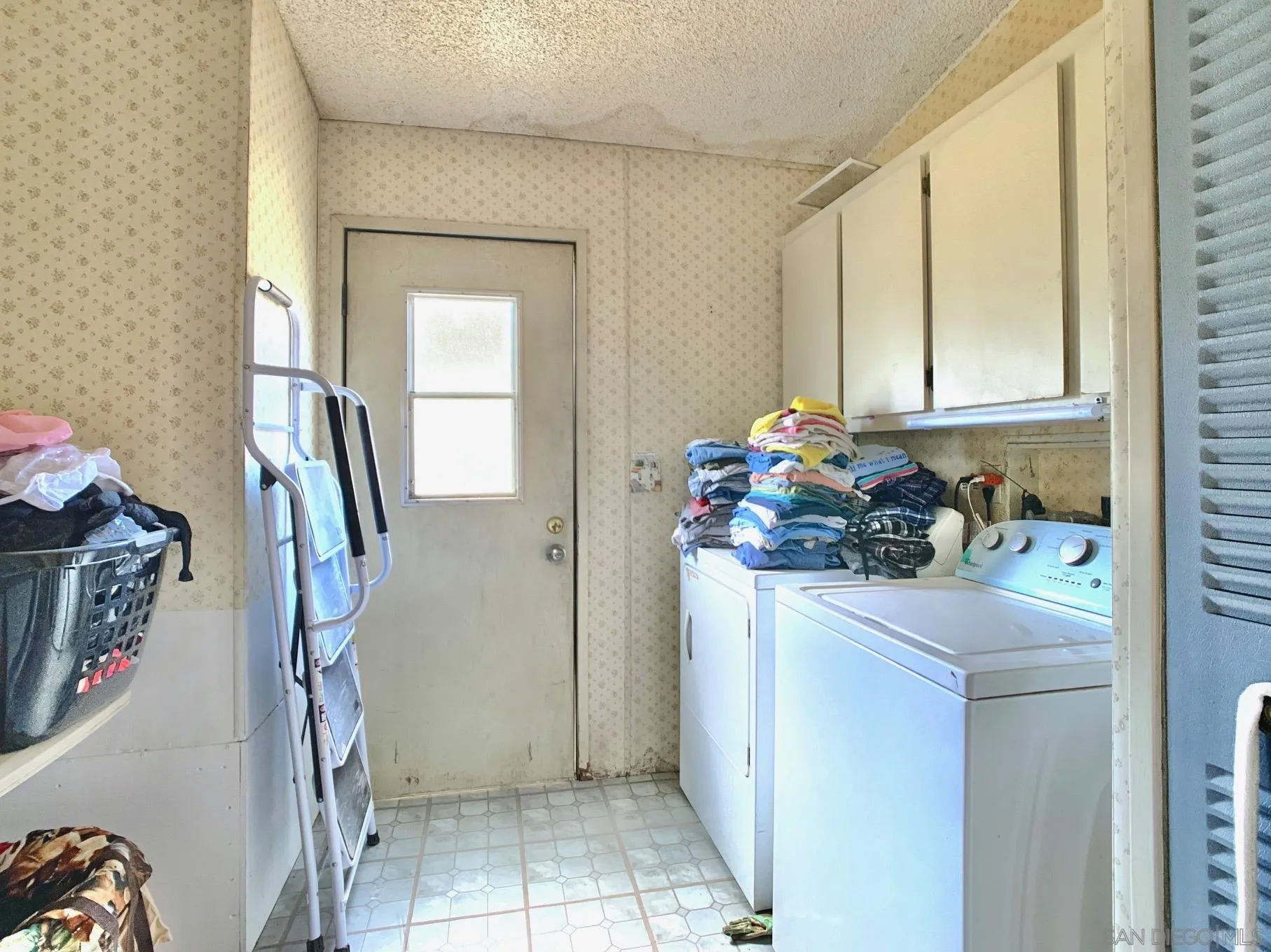 2056 Old Bend Road El Cajon, CA 92021 - Photo 11 of 23 Gallery Image 11
