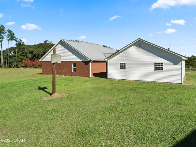 $295,000 | 2683 Curlee Road, Sneads, FL 32460