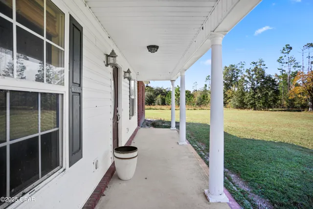 $295,000 | 2683 Curlee Road, Sneads, FL 32460