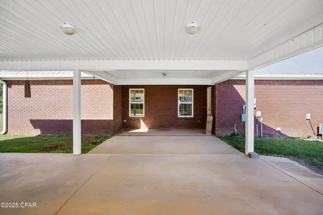 $295,000 | 2683 Curlee Road, Sneads, FL 32460