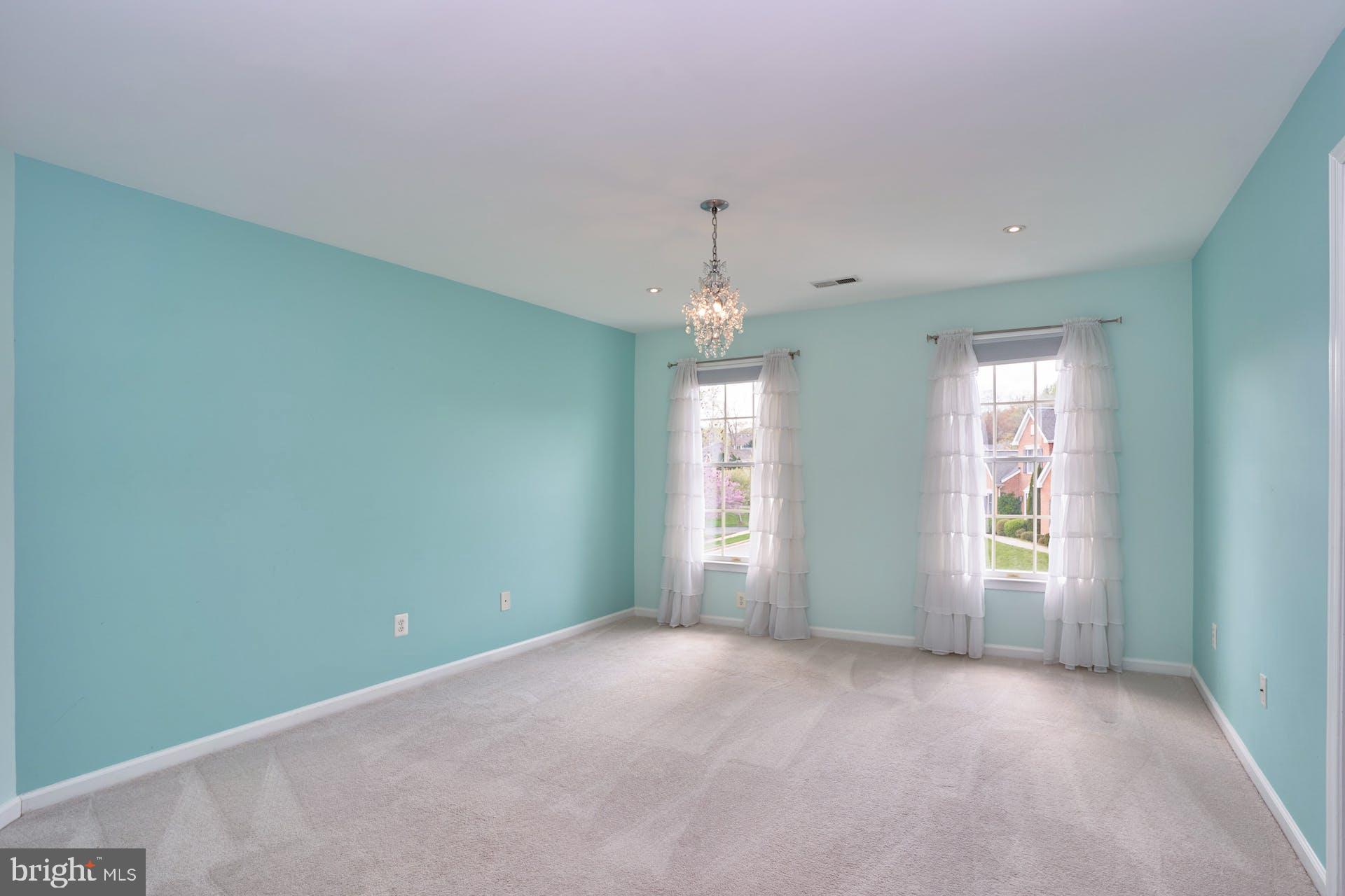 1303 Aldbury Way Reston, VA 20194 - Photo 17 of 62 Bedroom Three - Upper Level