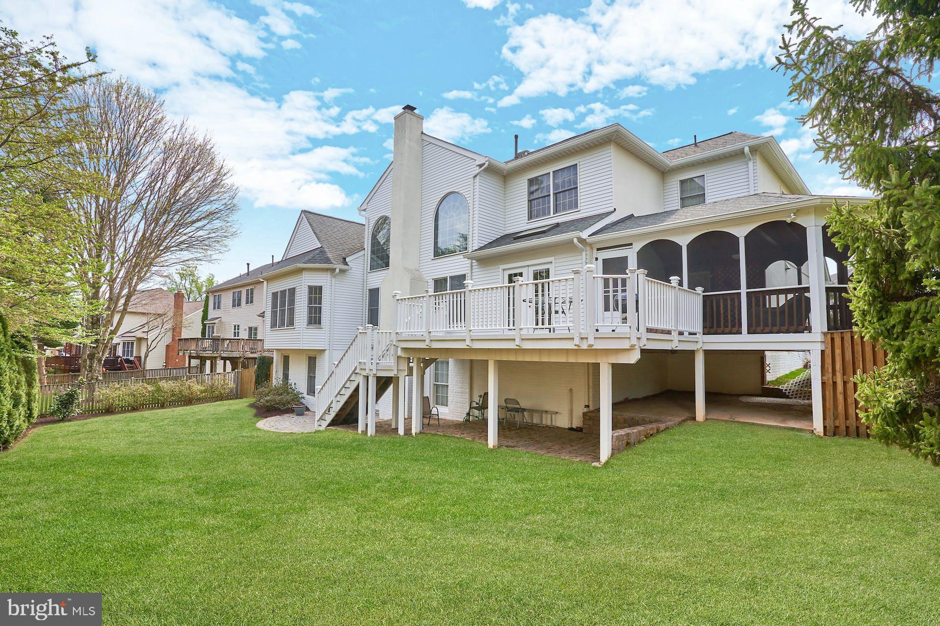 1303 Aldbury Way Reston, VA 20194 - Photo 37 of 62 Digitally Enhanced Grass