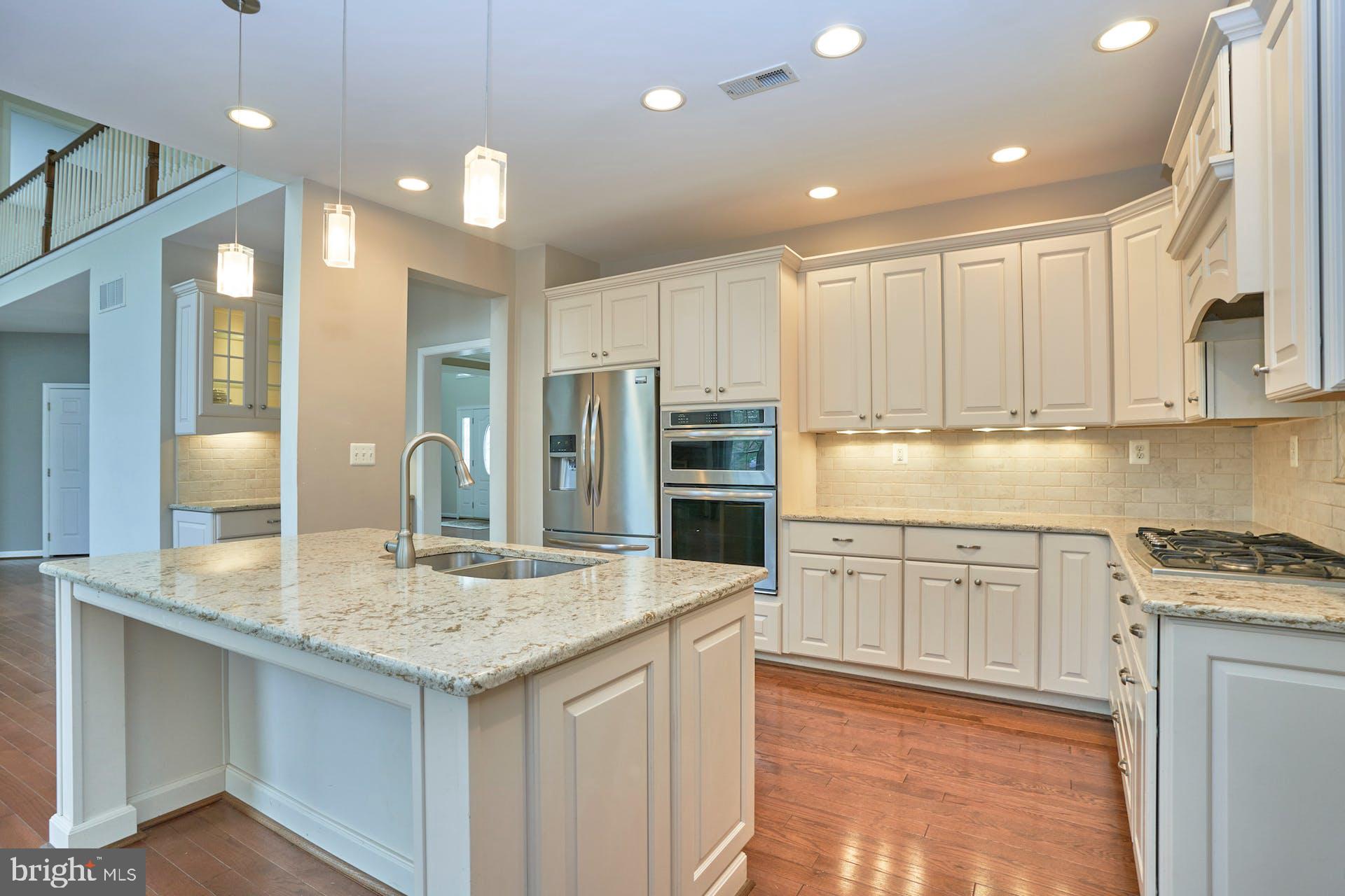 1303 Aldbury Way Reston, VA 20194 - Photo 39 of 62 Fully Renovated Kitchen