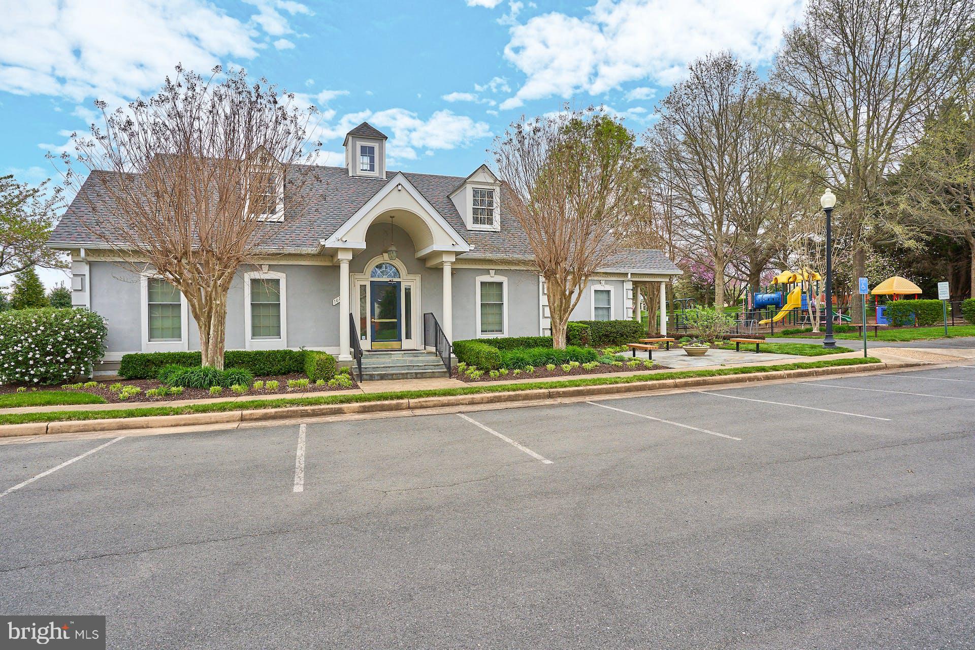 1303 Aldbury Way Reston, VA 20194 - Photo 44 of 62 Outdoor Pool Club House