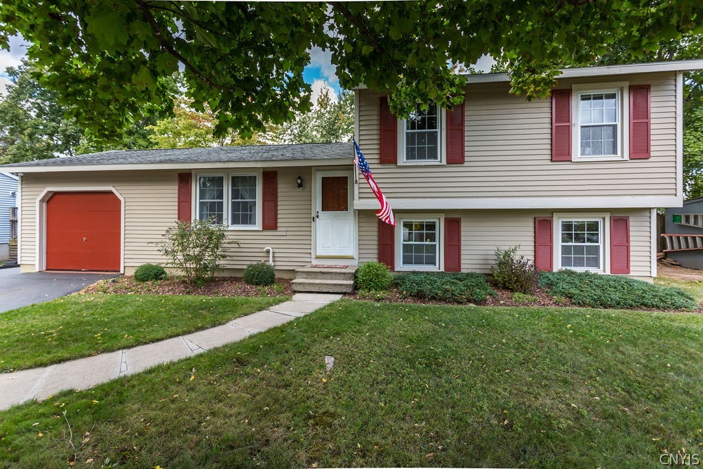 7392 Oak Post Road Clay, NY 13088 - Photo 1 of 1 Gallery Image 1