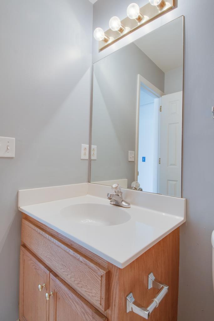 1818 O'Reilly Circle Spring Hill, TN 37174 - Photo 4 of 19 The vanity gives extra storage space,
