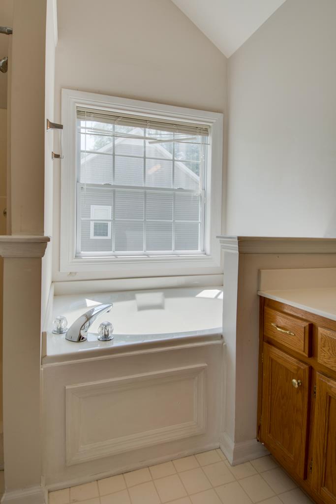 1818 O'Reilly Circle Spring Hill, TN 37174 - Photo 8 of 19 Everything is move in ready.