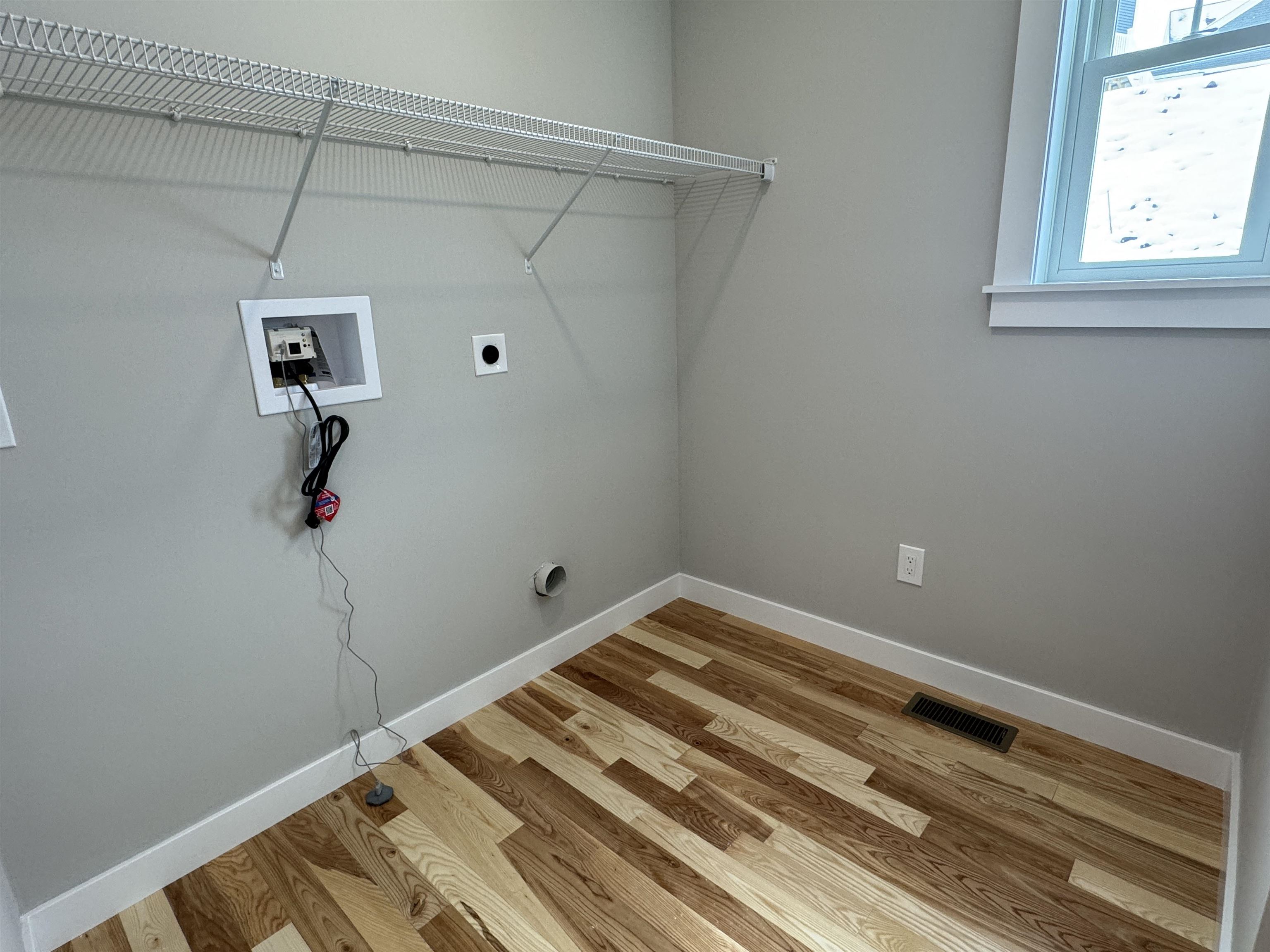 49 Green Road, Unit 32 Newmarket, NH 03857 - Photo 14 of 23