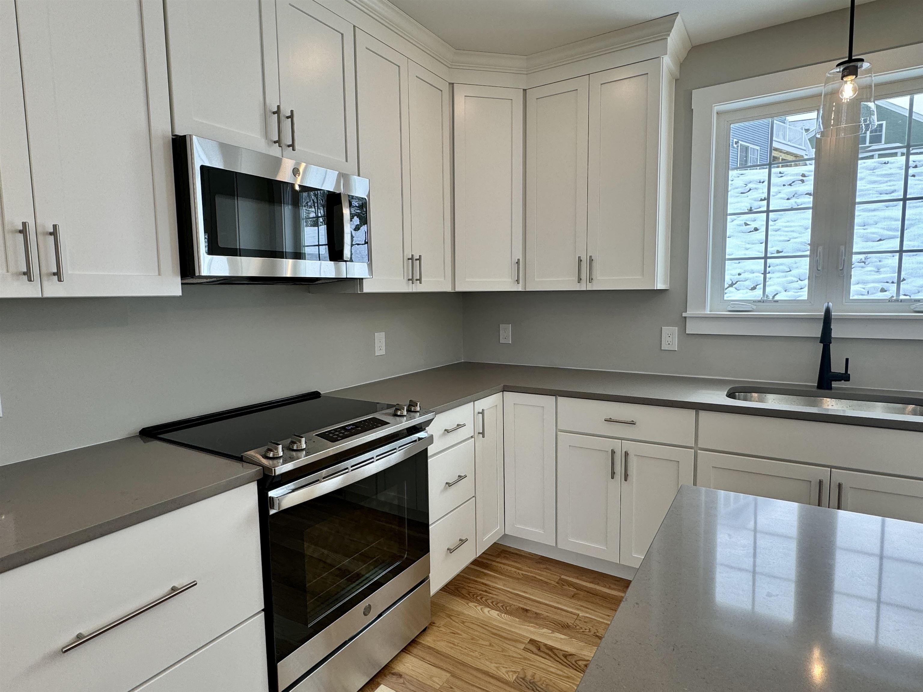 49 Green Road, Unit 32 Newmarket, NH 03857 - Photo 15 of 23