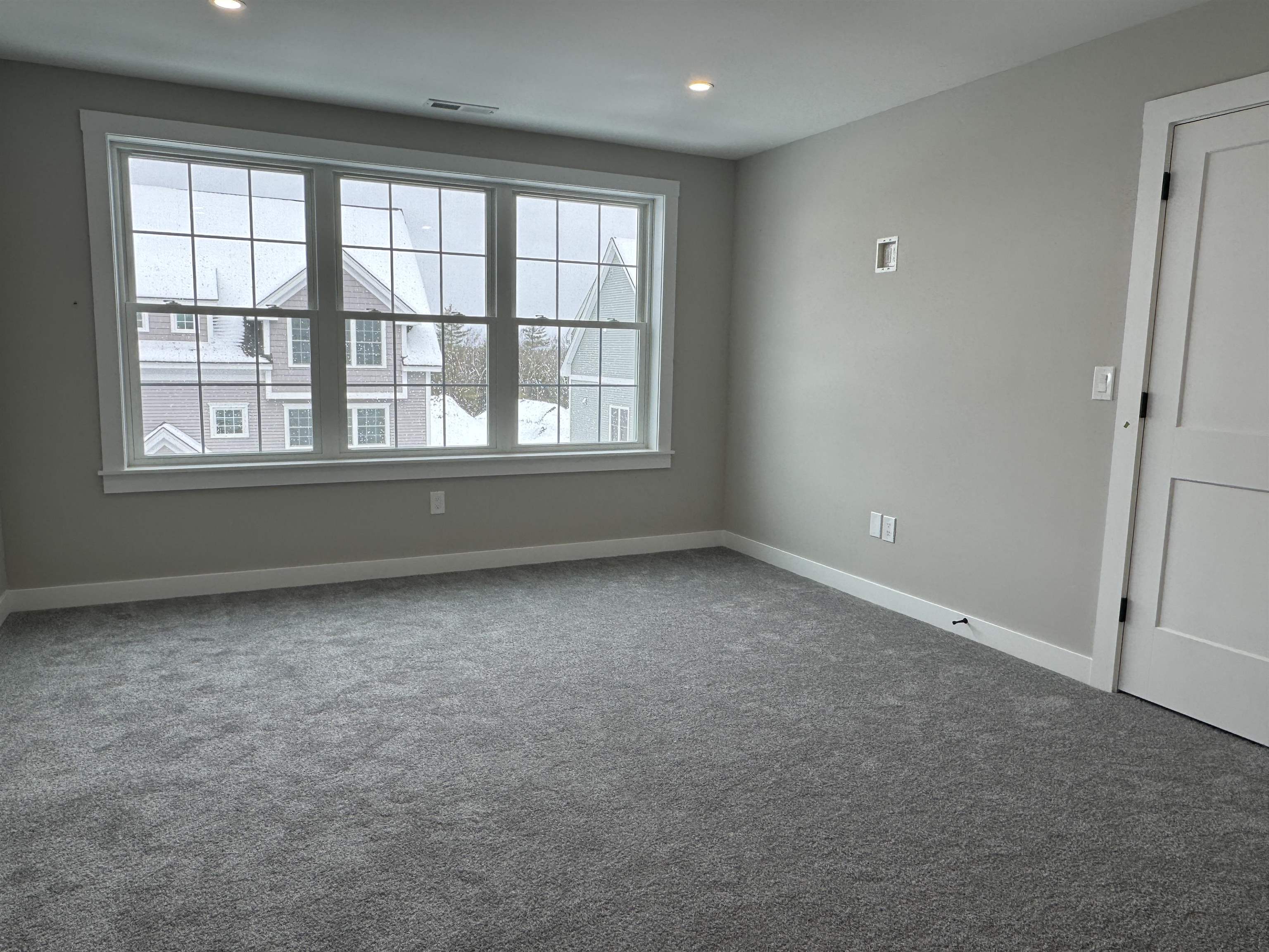 49 Green Road, Unit 32 Newmarket, NH 03857 - Photo 5 of 23