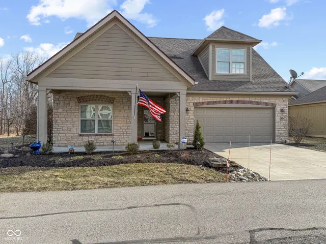 $575,000 | 230 Maple View Drive, Westfield, IN 46074