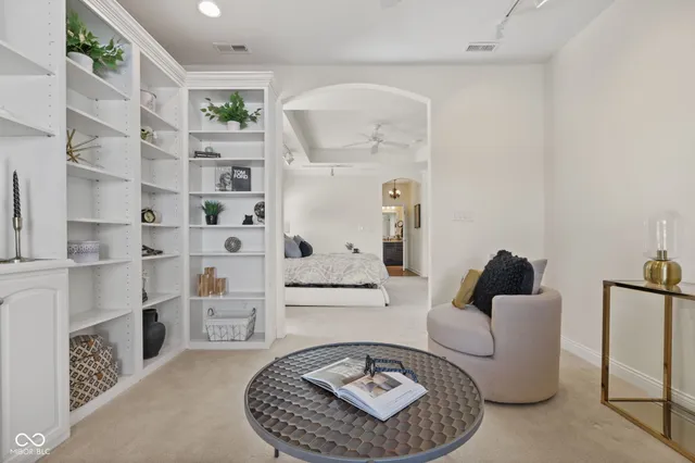 $575,000 | 230 Maple View Drive, Westfield, IN 46074