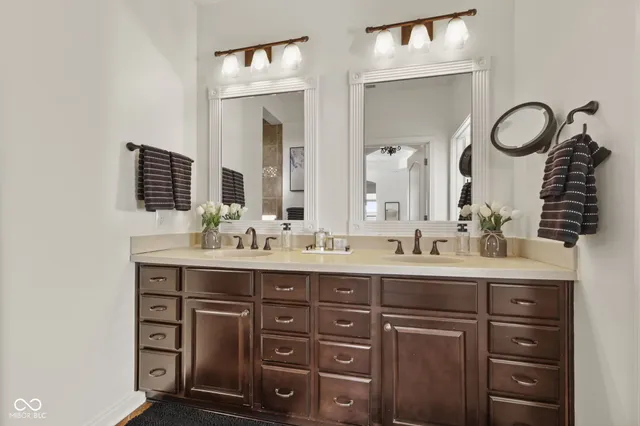 $575,000 | 230 Maple View Drive, Westfield, IN 46074