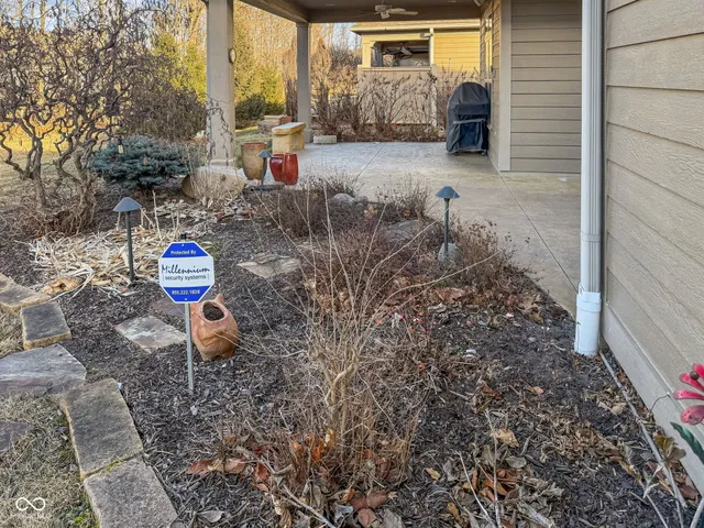 $575,000 | 230 Maple View Drive, Westfield, IN 46074