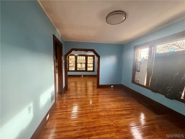 $179,000 | 484 Dartmouth Avenue, Buffalo, NY 14215