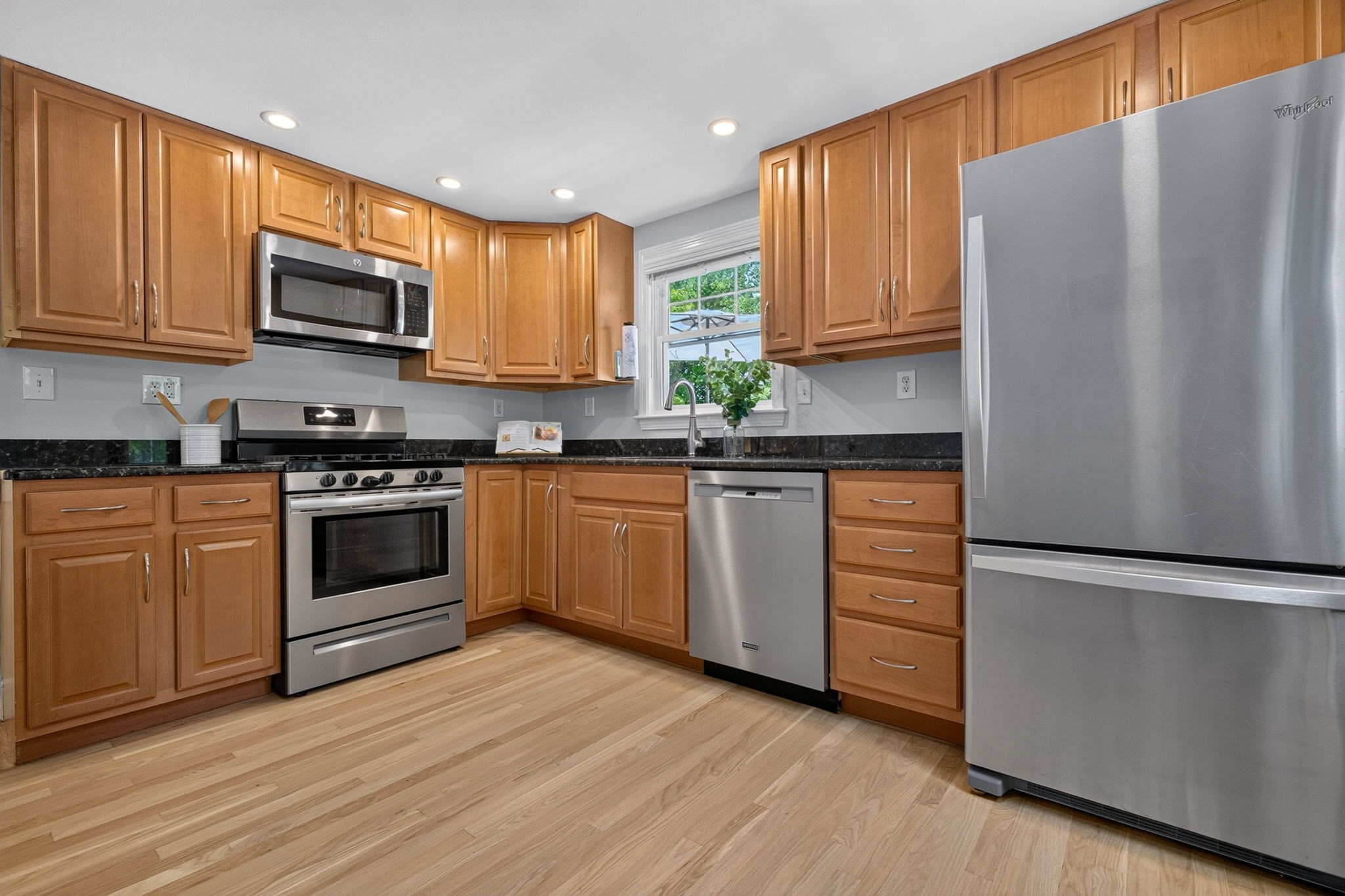 19 Bellaire Road Boston, MA 02132 - Photo 12 of 42 Gallery Image 12